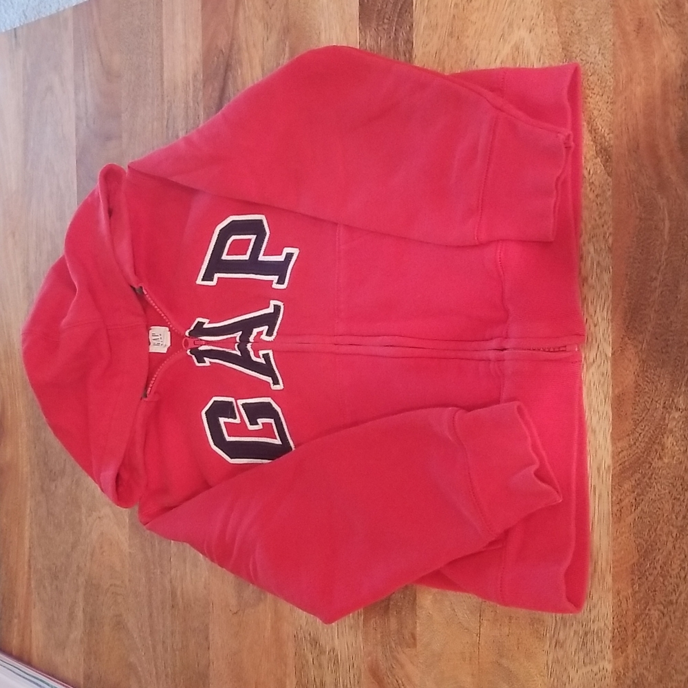 GAP, M, red.
